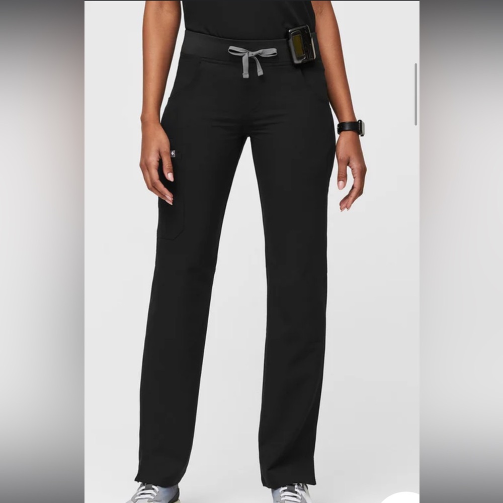 Figs Black Track Pants with Elastic Waistband